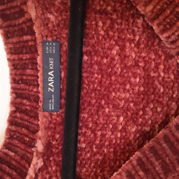 Zara Oversized Knit Sweater - Picture 2 of 5